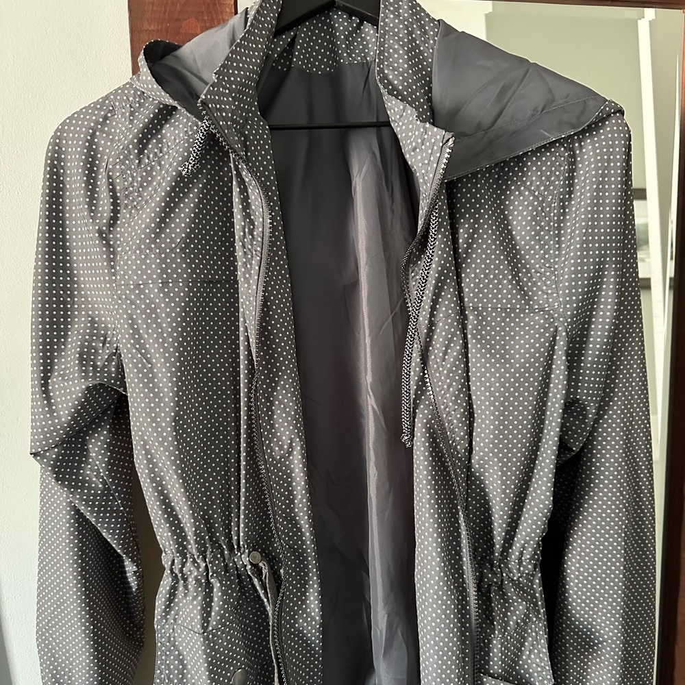 Rain coat